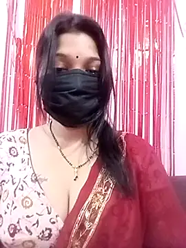 Snapshot of Beauty-khan chatting on 02/21/25, 01:33 Beauty-khan online show from 02/21/25, 01:33
