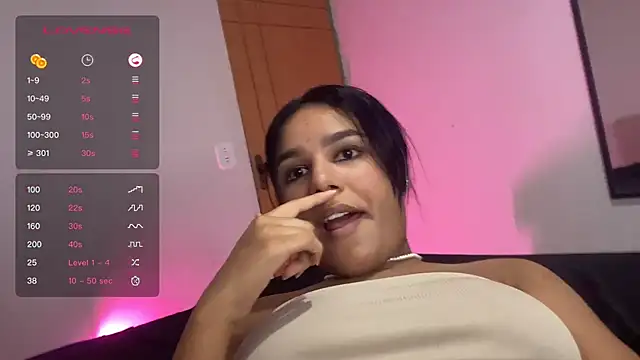 Snapshot of ninapego chatting on 01/17/25, 11:07 ninapego online show from 01/17/25, 11:07