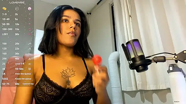 Snapshot of ninapego chatting on 03/15/25, 11:50 ninapego online show from 03/15/25, 11:50