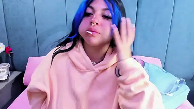 Cocoo Nuth online show from 02/06/26, 03:00