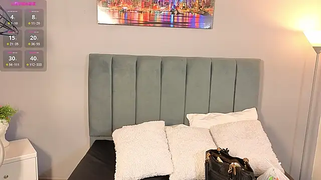 Alli cooper online show from 06/19/26, 11:36