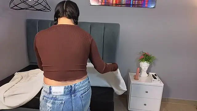 Alli cooper online show from 06/26/26, 01:26