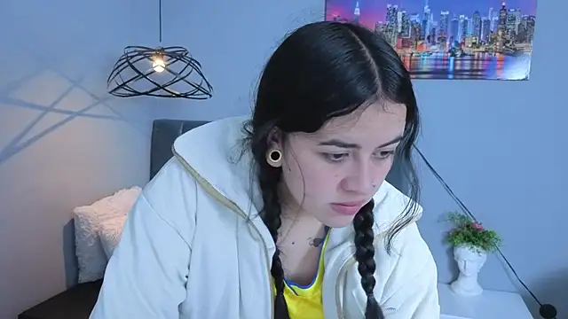 Alli cooper online show from 07/03/26, 02:01