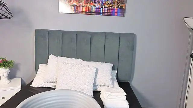 Alli cooper online show from 07/15/26, 02:00