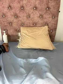 LUISA SEXY  online show from 02/27/26, 03:39