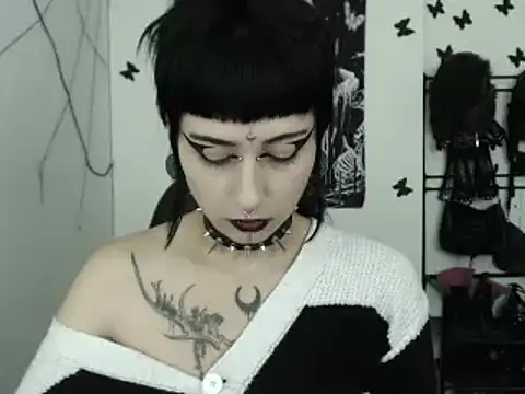 n0sferatus   online show from 12/18/25, 03:01