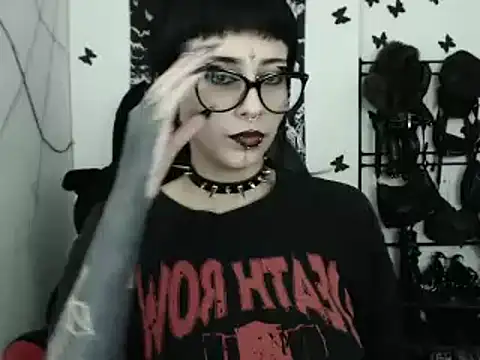 n0sferatus   online show from 02/05/26, 03:33