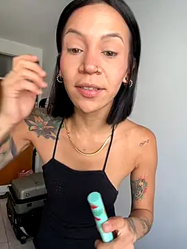 Mlakdc online show from 11/18/25, 06:34