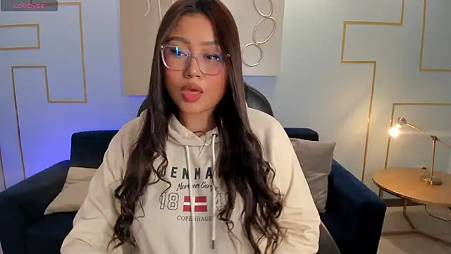 AmberLewis  online show from 03/12/25, 03:13