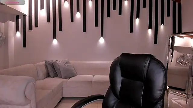 AmberLewis  online show from 09/14/25, 11:04