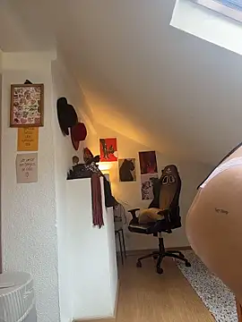 Snapshot of rafamarianoofc chatting on 10/12/25, 12:15 rafamarianoofc online show from 10/12/25, 12:15