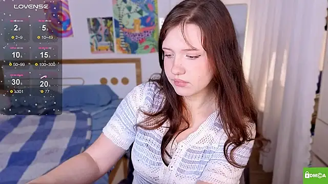 Snapshot of HanahCute chatting on 11/18/25, 10:36 HanahCute online show from 11/18/25, 10:36