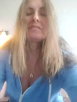 Evelina cute online show from 03/16/26, 09:24