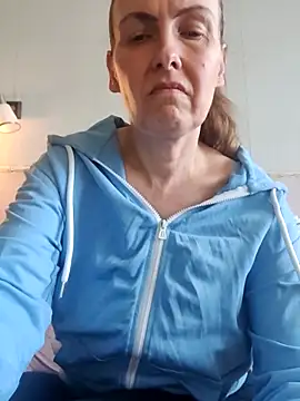 Evelina cute online show from 04/16/26, 05:41