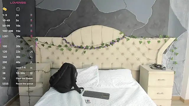 AmberGreyy  online show from 11/23/25, 01:11