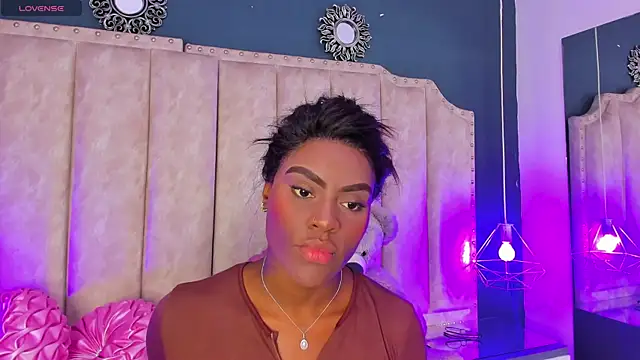 Snapshot of IsabellaBromsS chatting on 02/04/25, 09:10 IsabellaBromsS online show from 02/04/25, 09:10