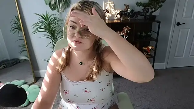 rodeobrii online show from 11/03/25, 01:45