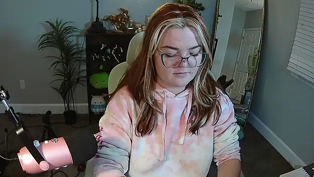 rodeobrii online show from 12/21/25, 03:24