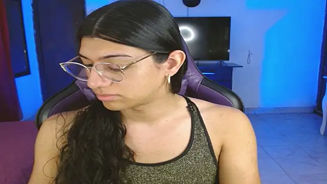 engielphoenis14 online show from 02/23/26, 09:23