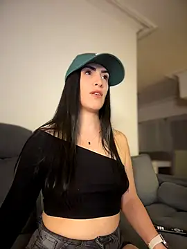 alessandra-a online show from 04/04/26, 02:43