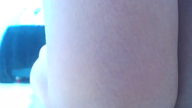 Snapshot of gabbiefoxthx chatting on 12/21/24, 03:25 gabbiefoxthx online show from 12/21/24, 03:25