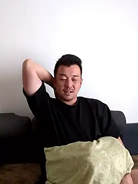 KOUHEY2023 online show from 04/17/26, 10:24