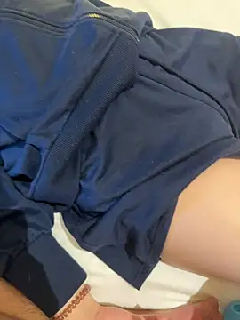 Snapshot of NANAchan_R chatting on 02/12/25, 03:38 NANAchan R online show from 02/12/25, 03:38