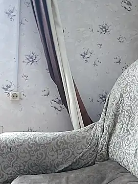 Snapshot of MityaXLoves chatting on 12/23/25, 06:55 MityaXLoves online show from 12/23/25, 06:55