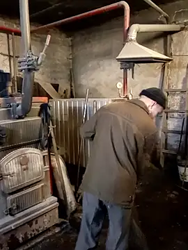 Snapshot of MityaXLoves chatting on 01/07/26, 06:38 MityaXLoves online show from 01/07/26, 06:38