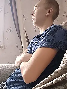 Snapshot of MityaXLoves chatting on 01/18/26, 05:55 MityaXLoves online show from 01/18/26, 05:55