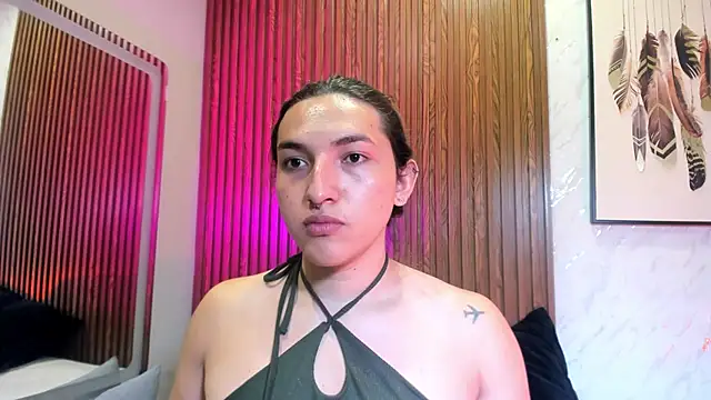 TomLondon  online show from 02/11/26, 03:06