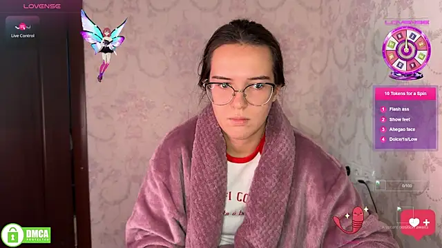 Snapshot of the_princese chatting on 11/03/25, 10:49 the princese online show from 11/03/25, 10:49