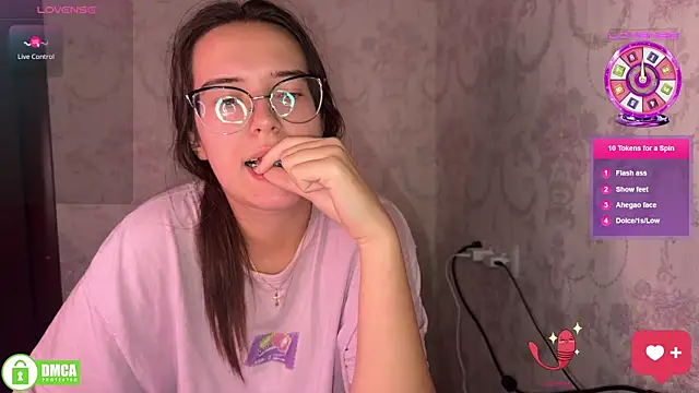 Snapshot of the_princese chatting on 11/04/25, 05:45 the princese online show from 11/04/25, 05:45