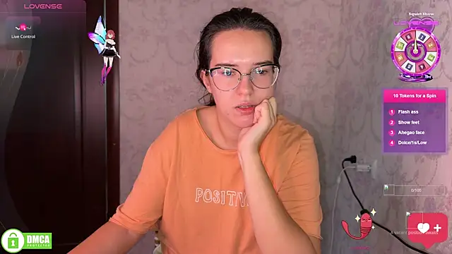 Snapshot of the_princese chatting on 11/12/25, 10:48 the princese online show from 11/12/25, 10:48