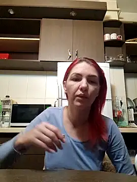 Snapshot of Evadesirex46 chatting on 02/10/25, 06:42 Evadesirex46 online show from 02/10/25, 06:42