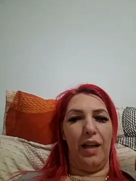 Snapshot of Evadesirex46 chatting on 03/16/25, 06:44 Evadesirex46 online show from 03/16/25, 06:44