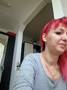 Snapshot of Evadesirex46 chatting on 10/17/25, 01:35 Evadesirex46 online show from 10/17/25, 01:35