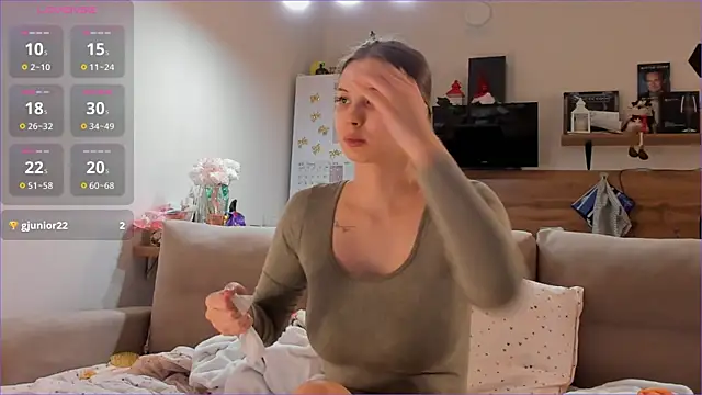 Girl alone home online show from 02/15/26, 02:14