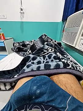 villagb12 online show from 12/17/25, 05:19