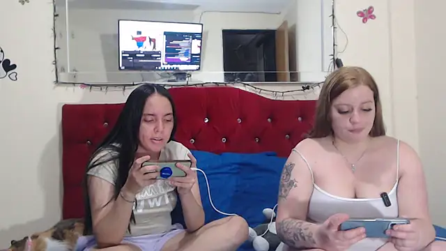 Snapshot of Lola_barbara chatting on 01/04/25, 03:18 Lola barbara online show from 01/04/25, 03:18