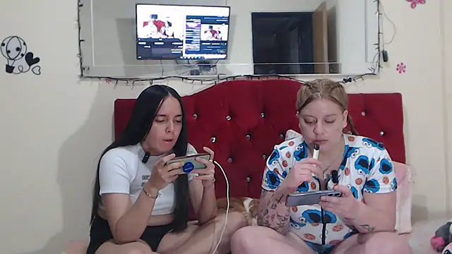 Snapshot of Lola_barbara chatting on 01/09/25, 03:58 Lola barbara online show from 01/09/25, 03:58