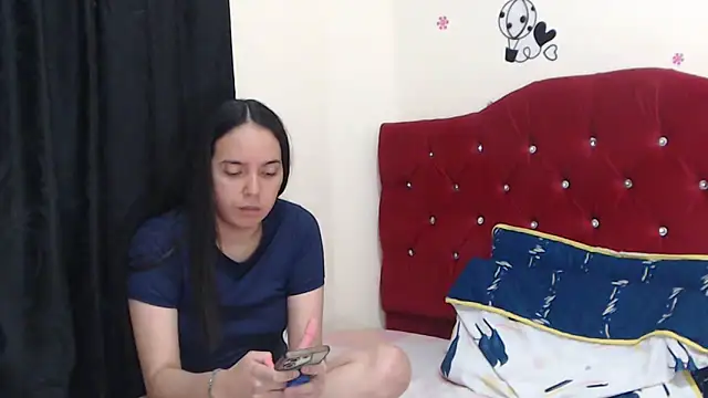 Snapshot of Lola_barbara chatting on 01/23/25, 01:08 Lola barbara online show from 01/23/25, 01:08