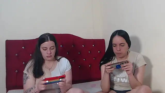 Snapshot of Lola_barbara chatting on 10/17/25, 05:15 Lola barbara online show from 10/17/25, 05:15