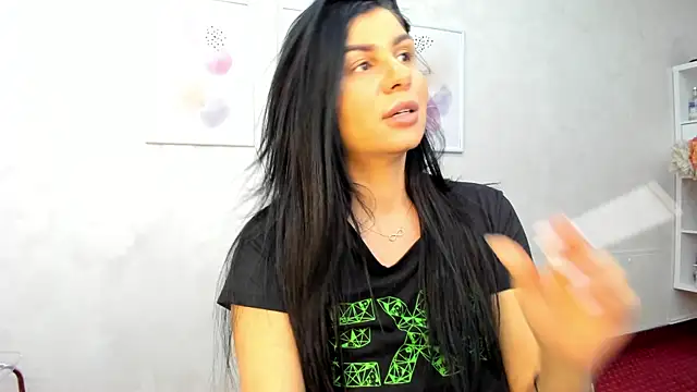 patriciakeys online show from 02/15/25, 10:33