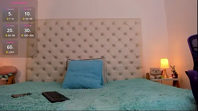 VioletaGomezCo online show from 03/04/26, 07:31