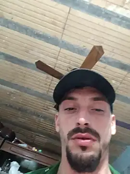 Snapshot of puak6666 chatting on 03/23/25, 06:37 puak6666 online show from 03/23/25, 06:37