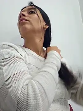 Snapshot of BrittanyDiaz chatting on 11/14/25, 02:49 BrittanyDiaz online show from 11/14/25, 02:49