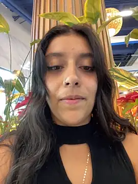 Snapshot of BrittanyDiaz chatting on 11/29/25, 10:24 BrittanyDiaz online show from 11/29/25, 10:24