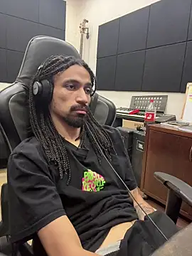 Snapshot of hotcamboy420 chatting on 02/23/26, 03:15 hotcamboy420 online show from 02/23/26, 03:15