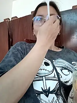 karlamorris  online show from 03/22/25, 04:15